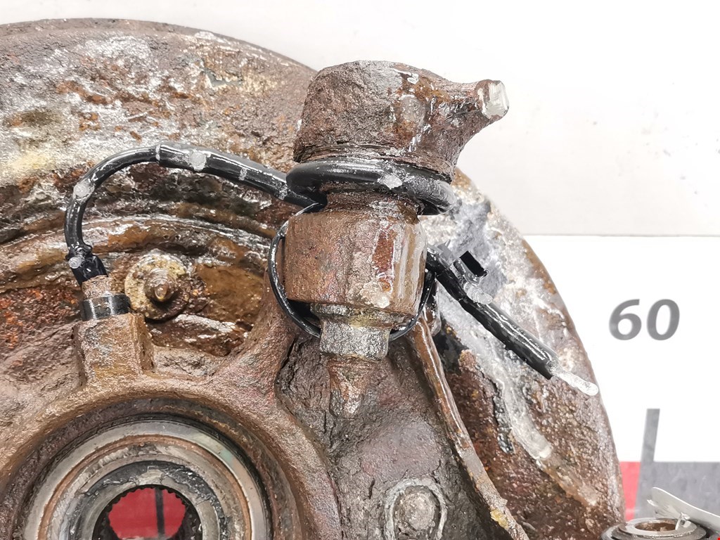 Ступица задняя правая LAND ROVER Range Rover 2002-2012