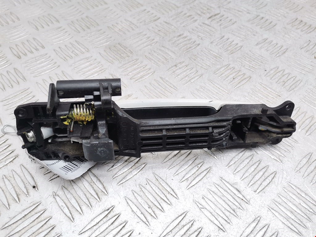 Ручка двери передней наружная левая SUZUKI Swift 2004-2010