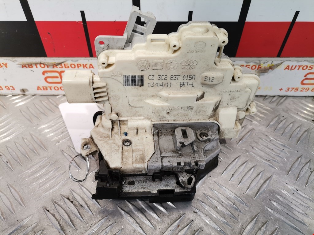 Замок двери передней левой VOLKSWAGEN Passat B7 2011-2015