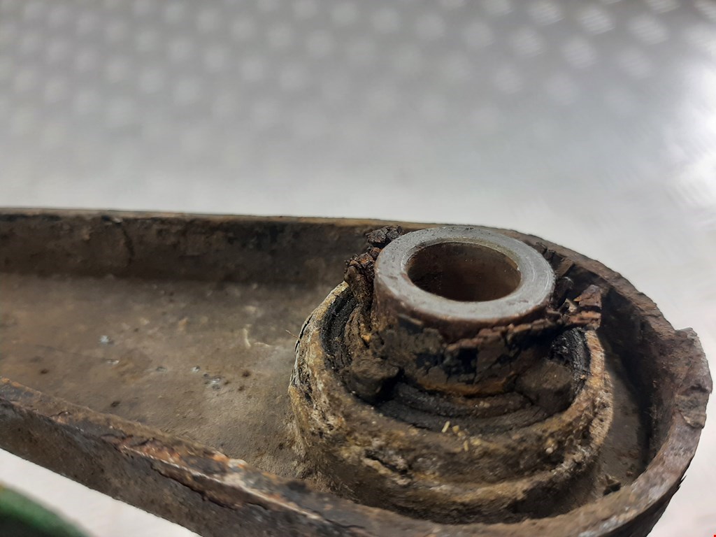 Рычаг задний правый PEUGEOT 508 2011-2018