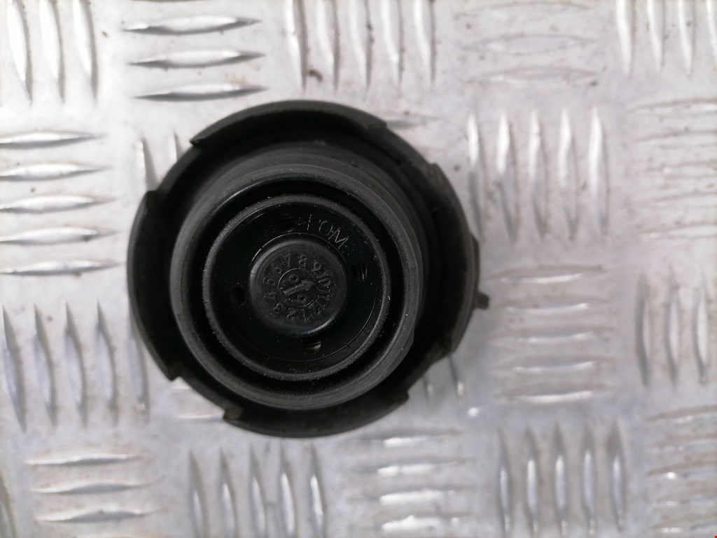 Крышка топливного бака VOLKSWAGEN Bora 1998-2005