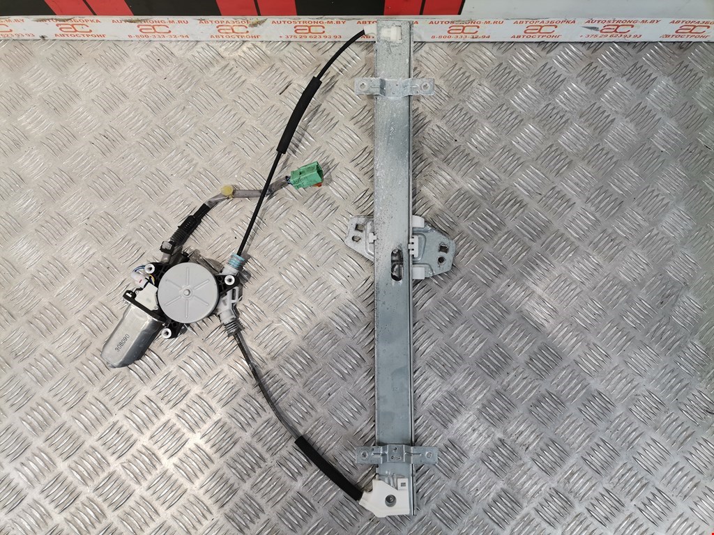 Стеклоподъемник электрический двери передней левой Honda Pilot 1 (2002-2008)