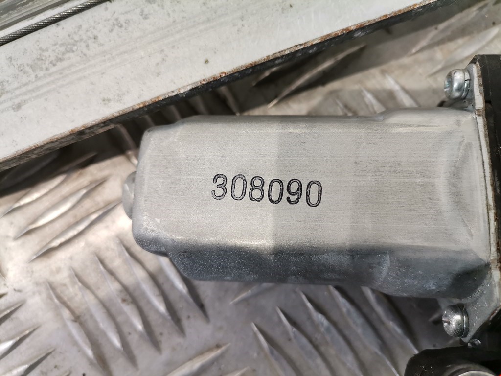 Стеклоподъемник передний левый HONDA Pilot 2002-2008