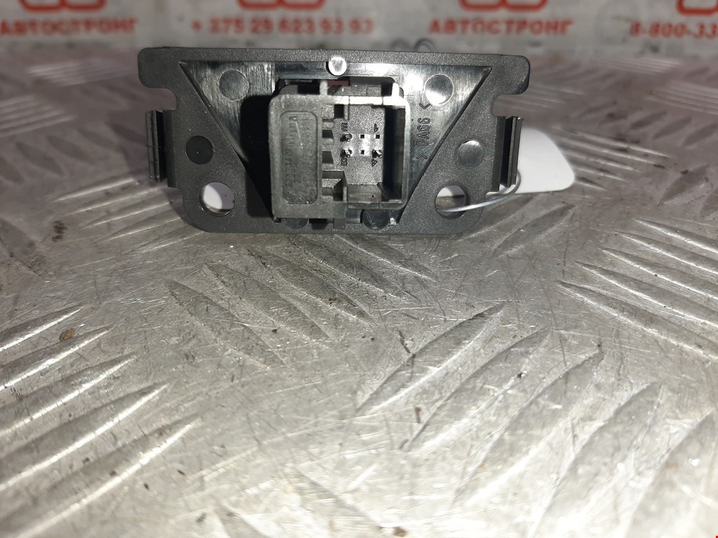 Кнопка аварийной сигнализации (аварийки) PEUGEOT 307 2001-2008