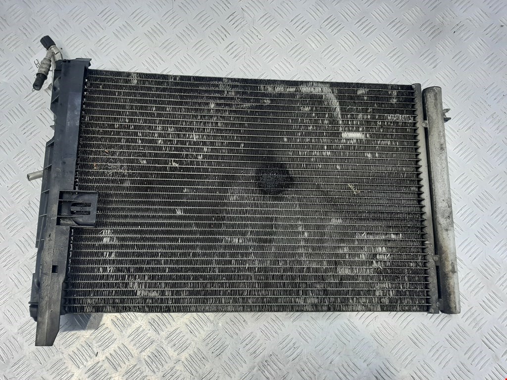 Радиатор кондиционера BMW 1er E81\E87 2004-2011