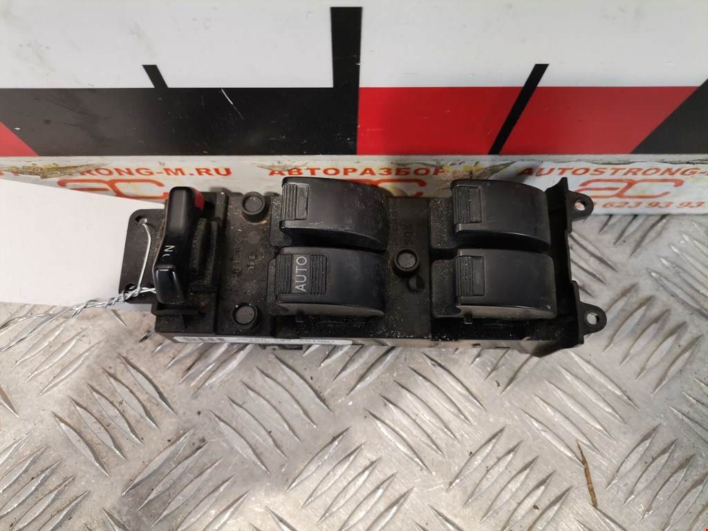 Блок управления стеклоподъемниками Honda Pilot 1 (2002-2008)