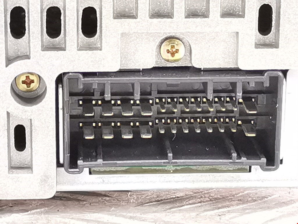 Магнитола HYUNDAI Santa Fe CM 2005-2012