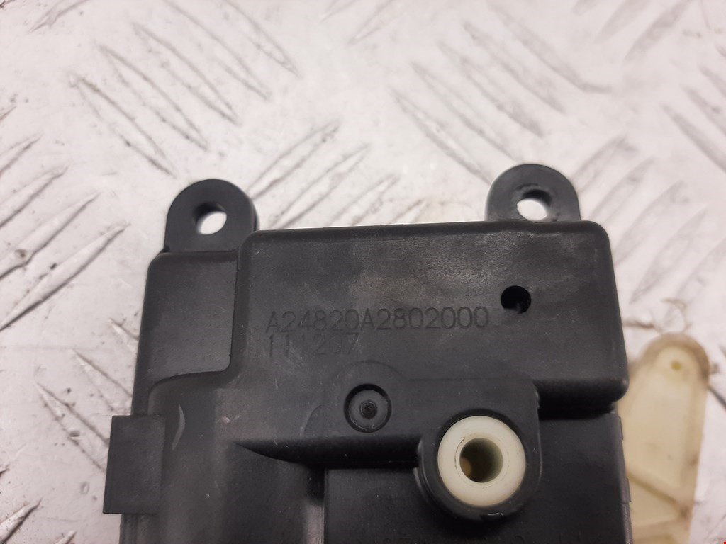 Моторчик заслонки печки INFINITI G G25/G35/G37 V36 2007-2014