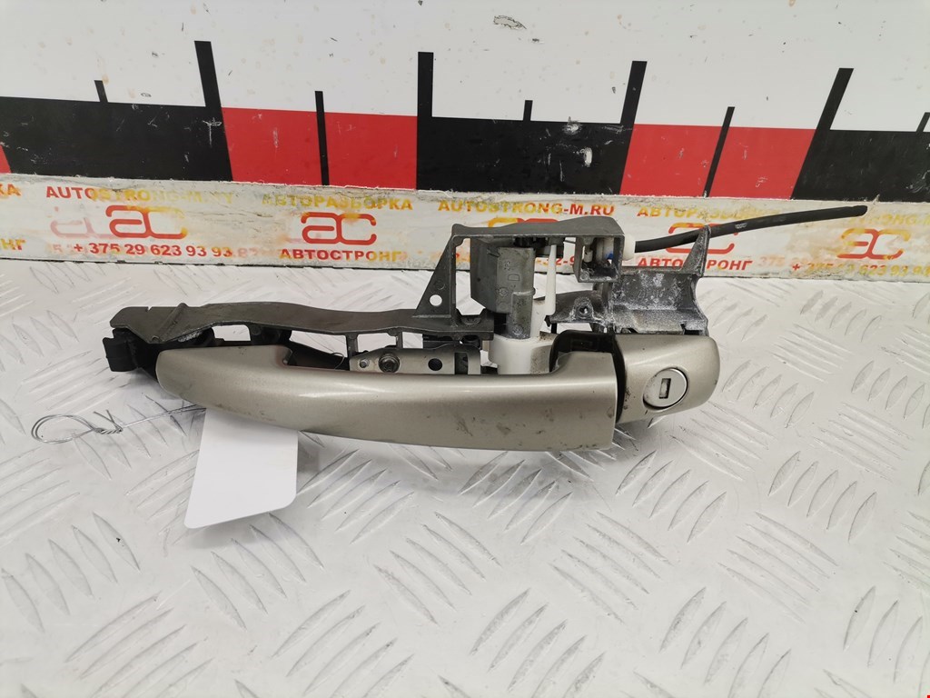 Ручка двери передней наружная левая PEUGEOT 3008 2009-2016