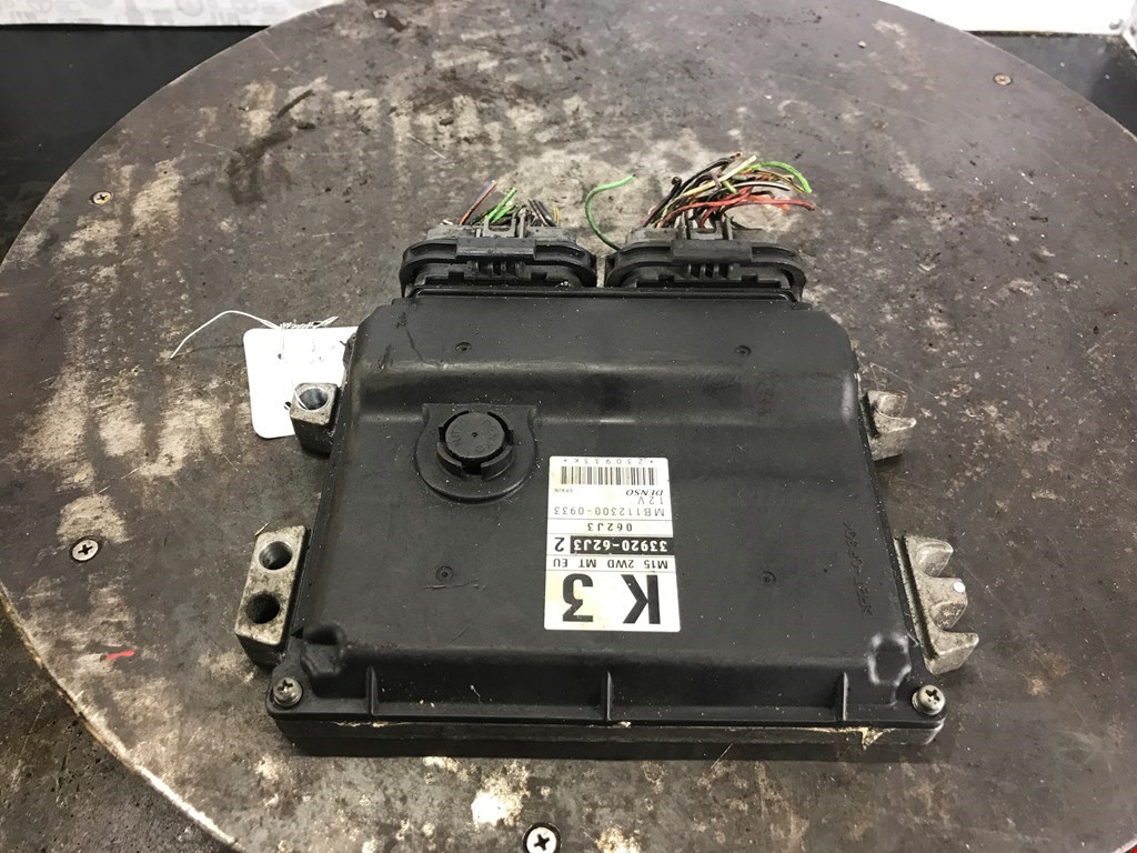 Блок управления двигателя (ЭБУ) SUZUKI Swift 2004-2010