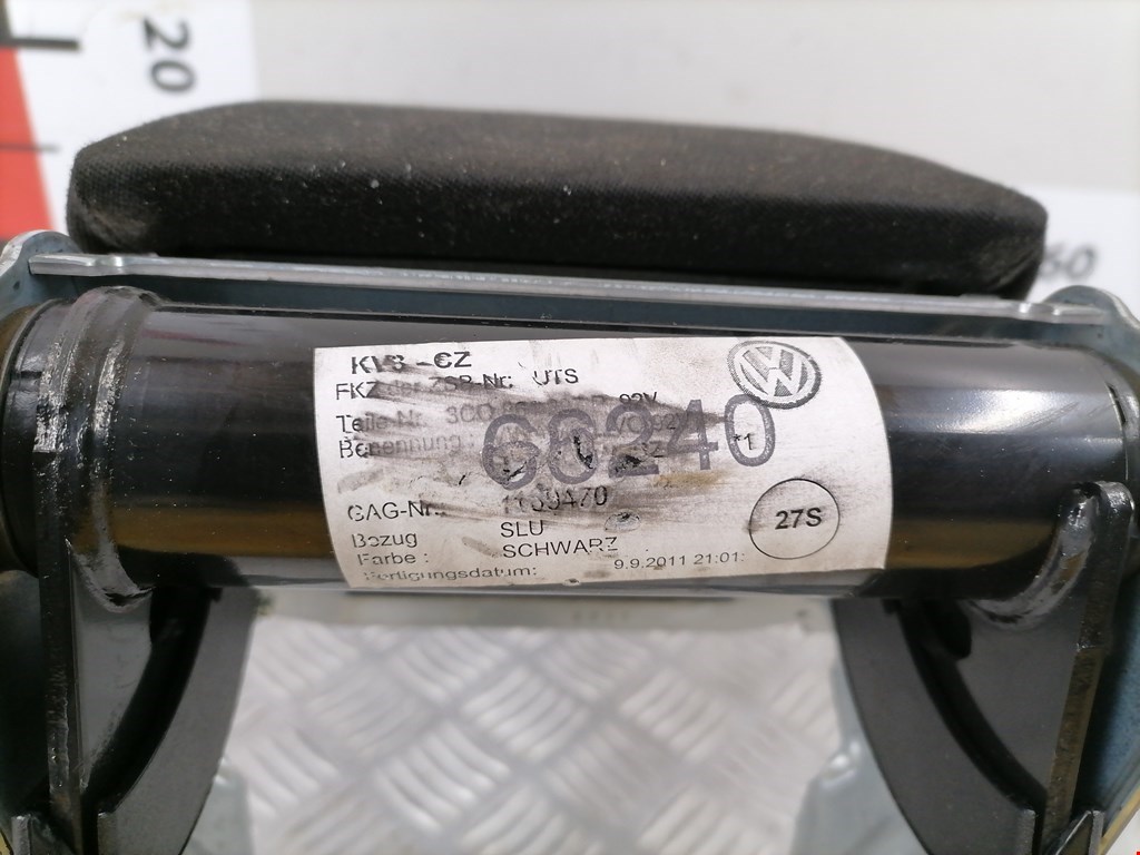 Подлокотник в салон VOLKSWAGEN Passat B7 2011-2015