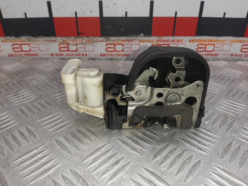 Замок двери передней правой ALFA ROMEO 147 2000-2010