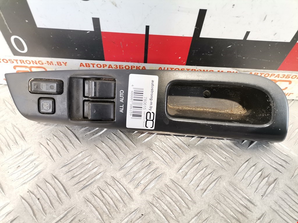 Блок управления стеклоподъемниками TOYOTA Corolla E120 2001-2006