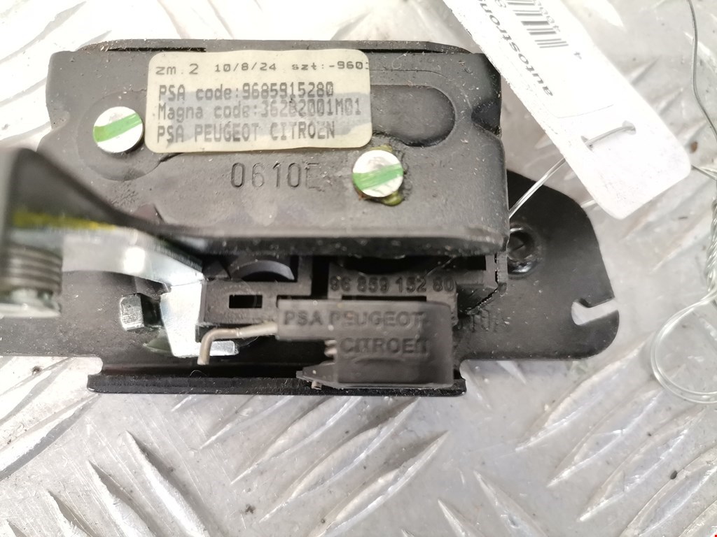 Замок багажника (крышки двери) PEUGEOT Partner 2008-2018