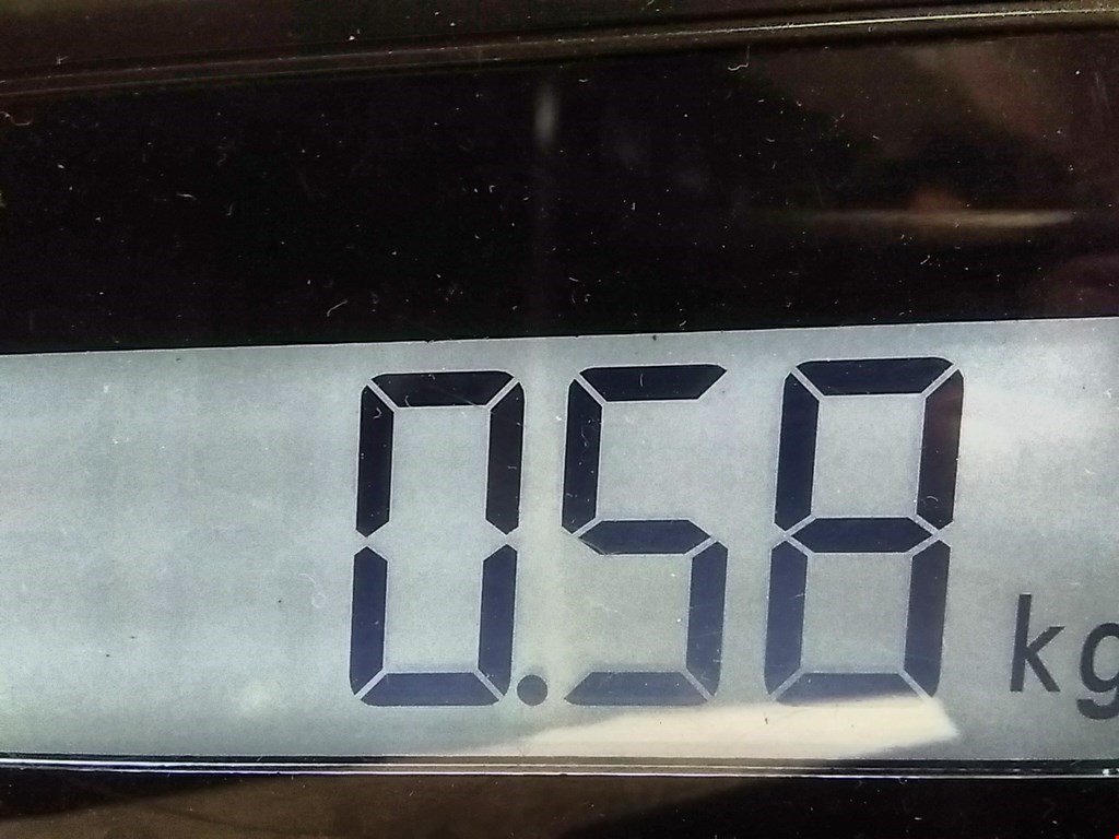 Кронштейн заднего бампера центральный VOLKSWAGEN Touareg 2002-2010