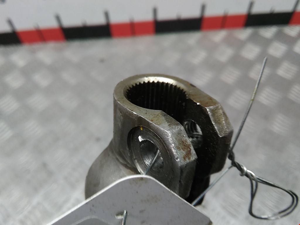 Кардан рулевой MITSUBISHI Space Wagon N8,N9 1998-2004