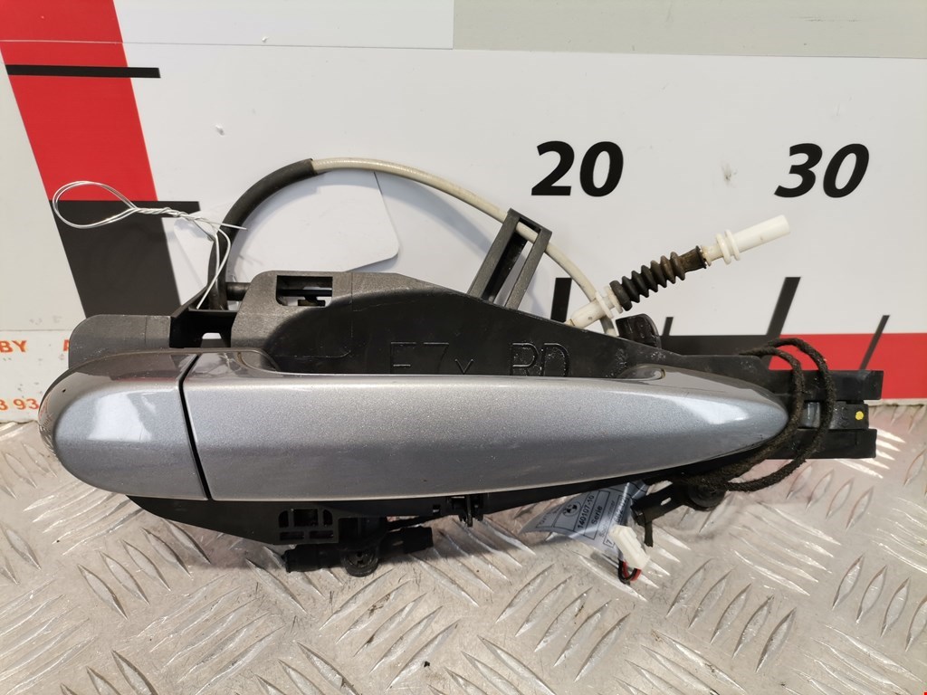 Ручка двери задней наружная правая BMW X5 E70 2007-2013