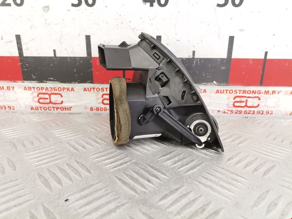 Дефлектор воздушный VOLVO XC90 2002-2014