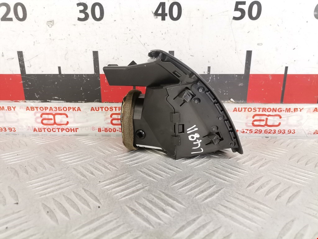 Дефлектор воздушный VOLVO XC90 2002-2014