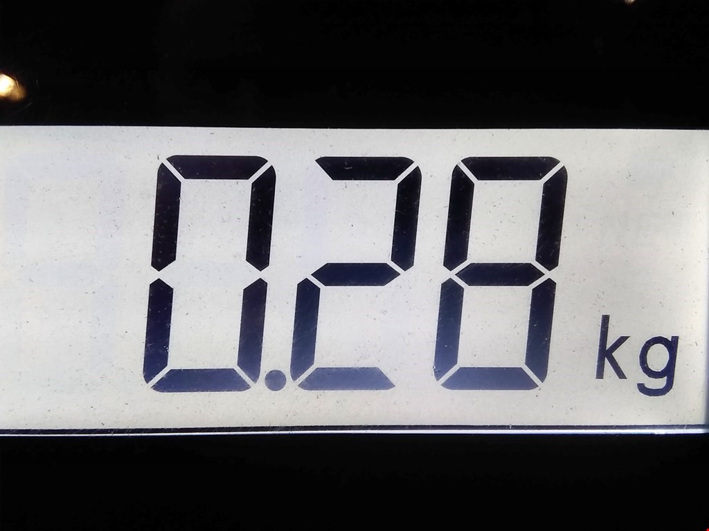 Амортизатор крышки (двери) багажника LAND ROVER Range Rover 2002-2012