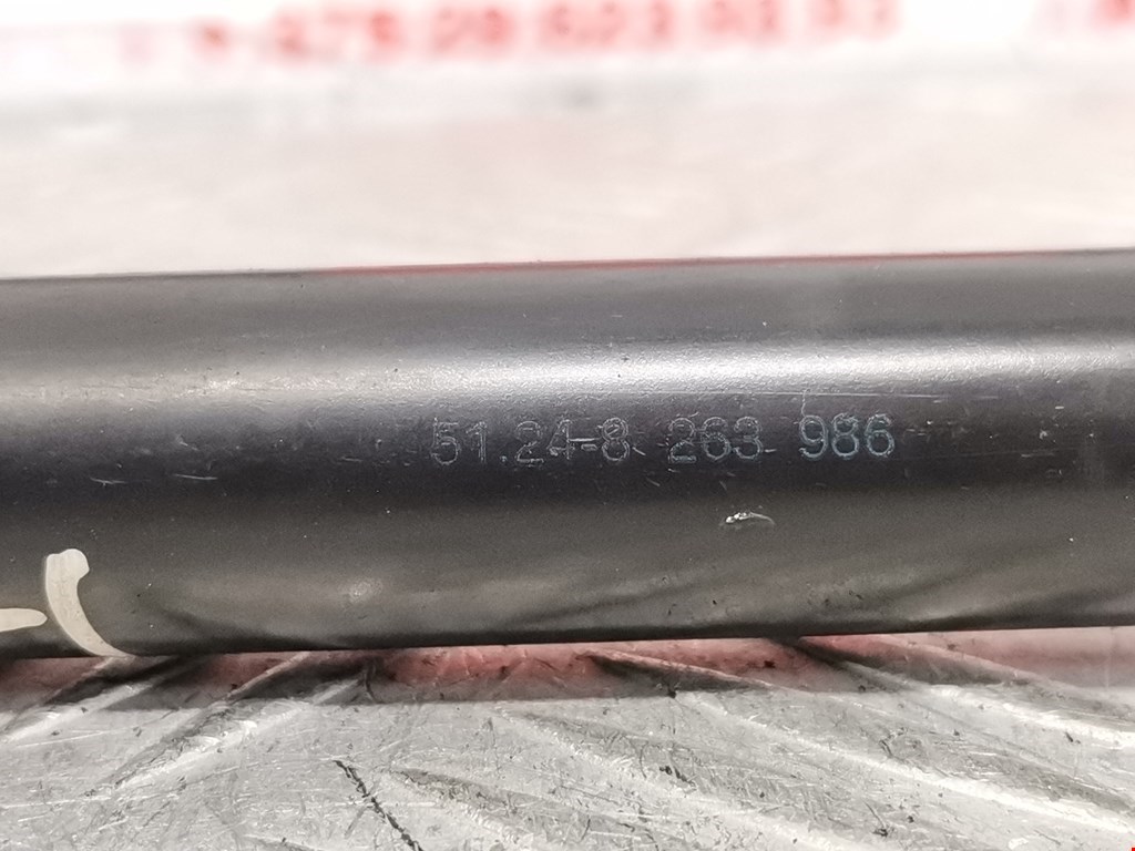 Амортизатор крышки (двери) багажника LAND ROVER Range Rover 2002-2012