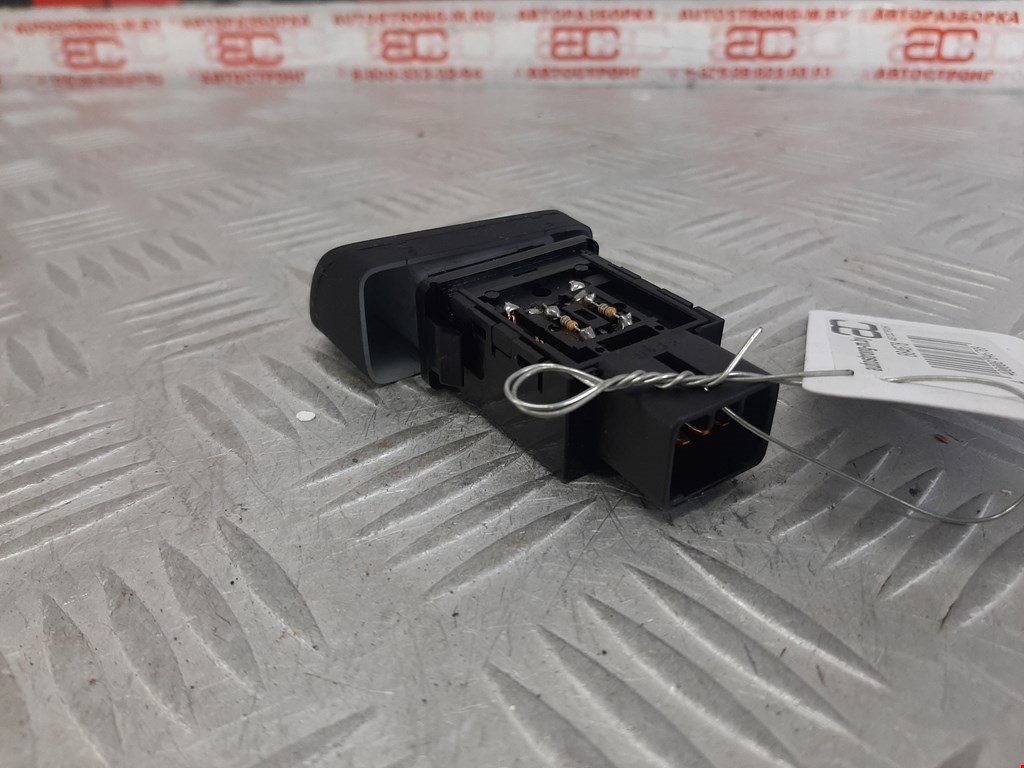 Кнопка включения противотуманных фар KIA Sportage II 2004-2010