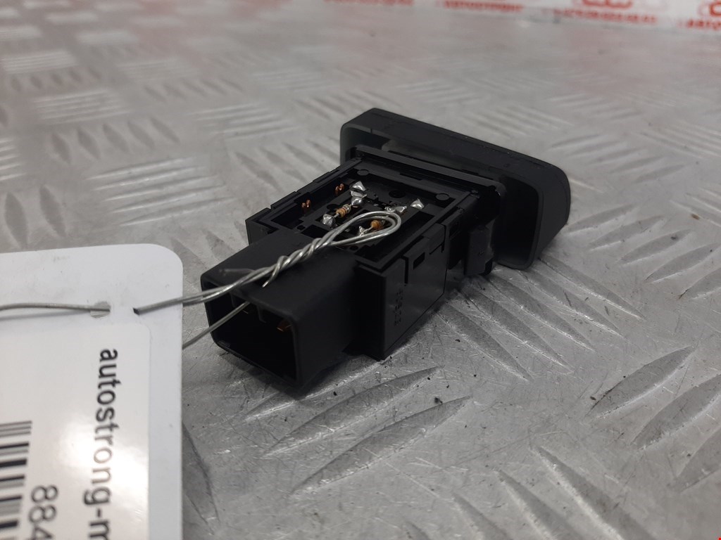 Кнопка включения противотуманных фар KIA Sportage II 2004-2010