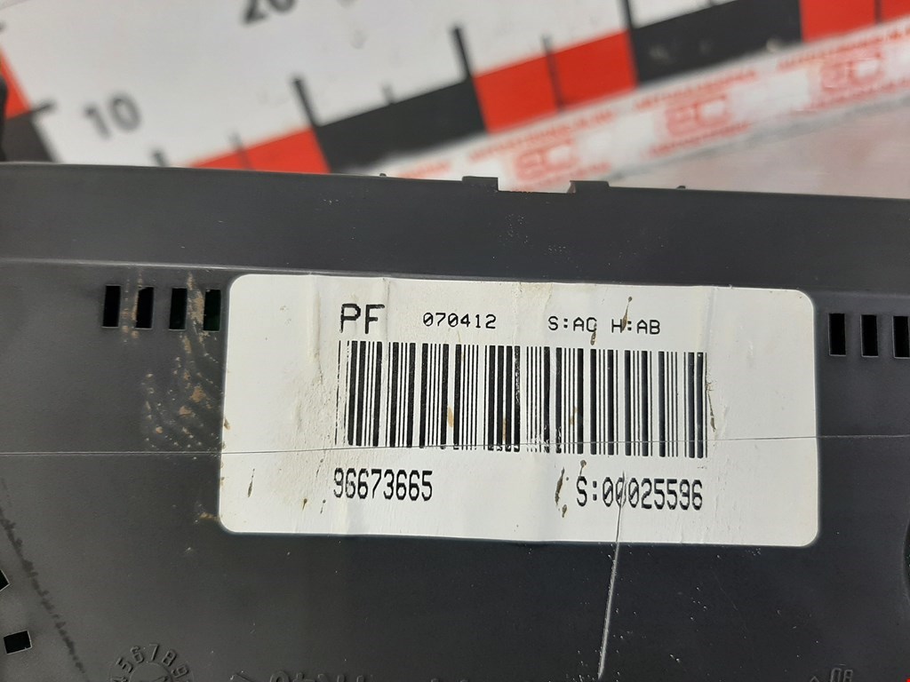 Панель приборов (щиток) OPEL Antara 2006-2015