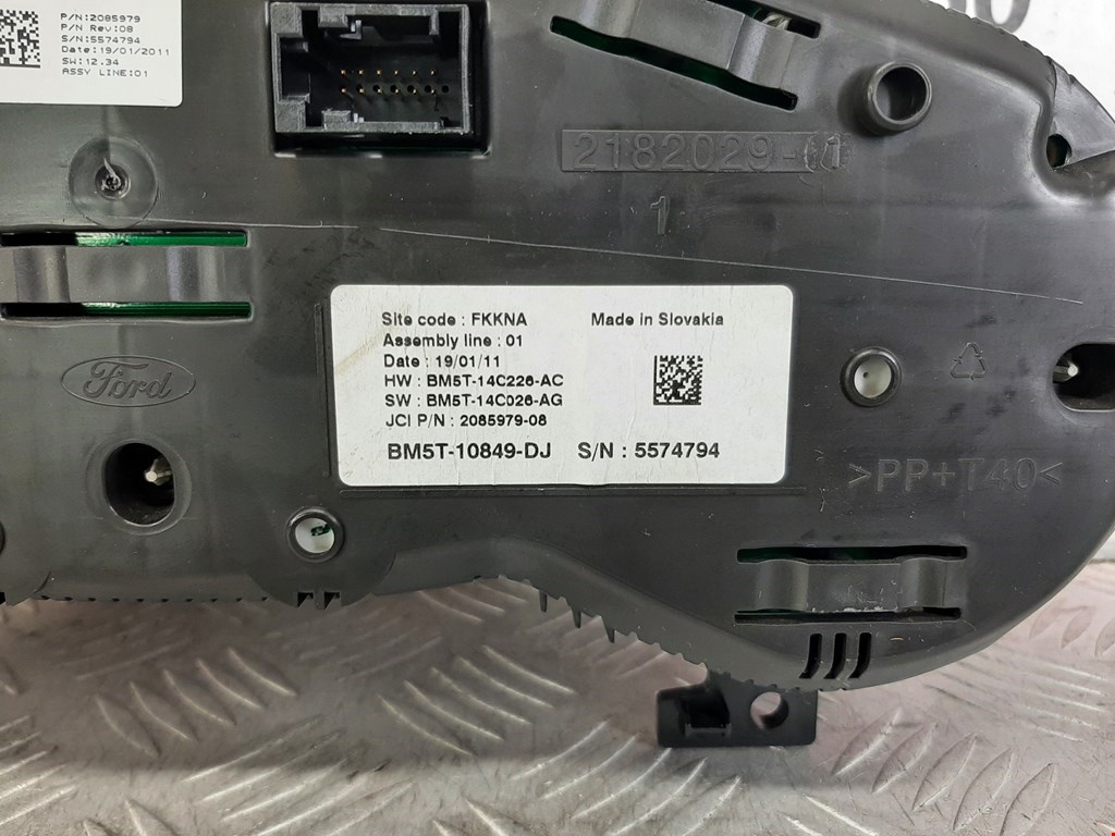 Панель приборов (щиток) FORD Focus III 2011-2019