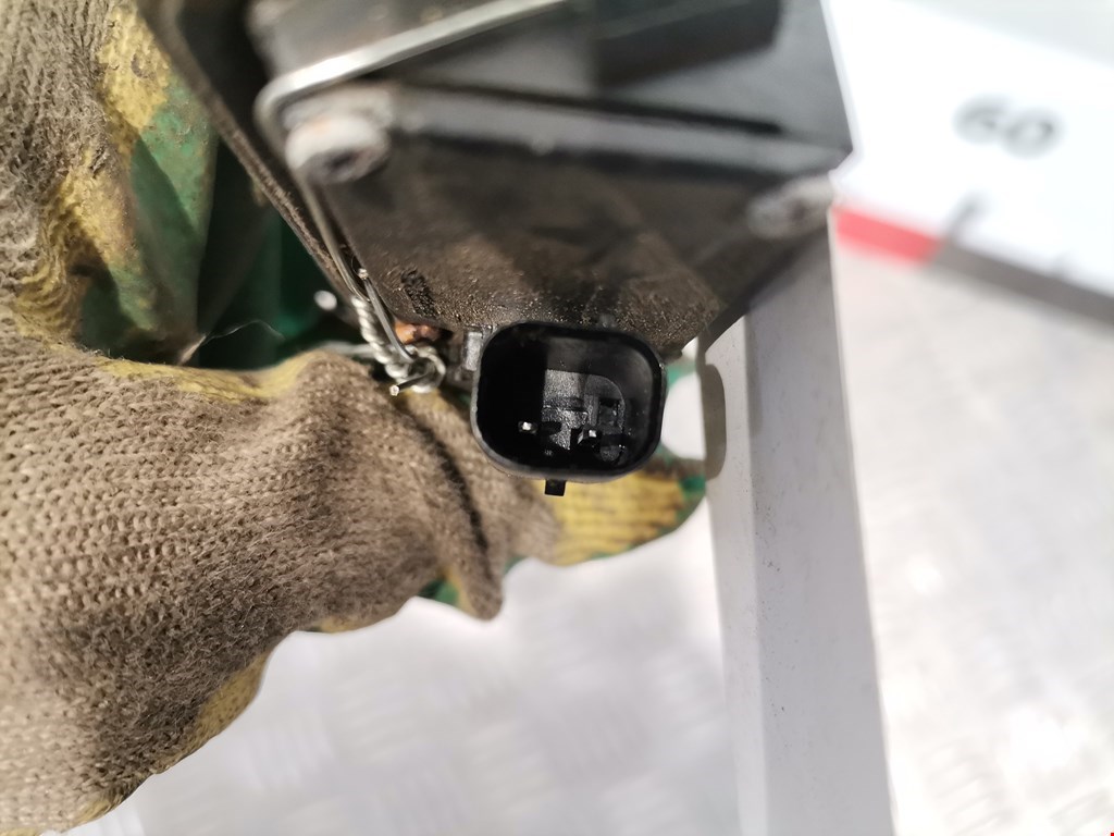 Ручка двери багажника наружная FORD Galaxy 2006-2015