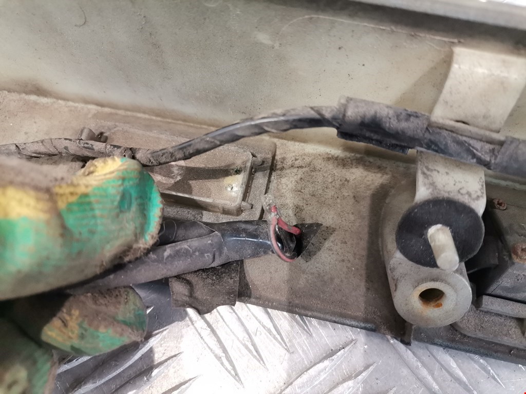 Ручка двери багажника наружная FORD Mondeo IV 2007-2015