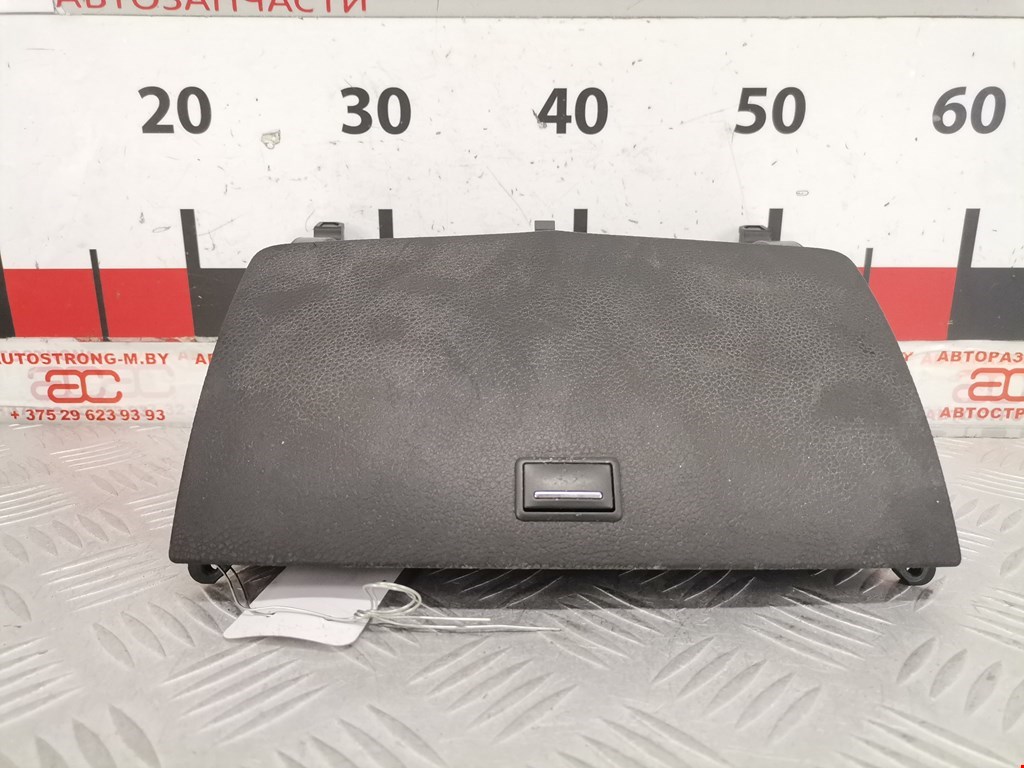 Дисплей информационный (компьютера) MERCEDES-BENZ C-Class C-klasse W204 2007-2015