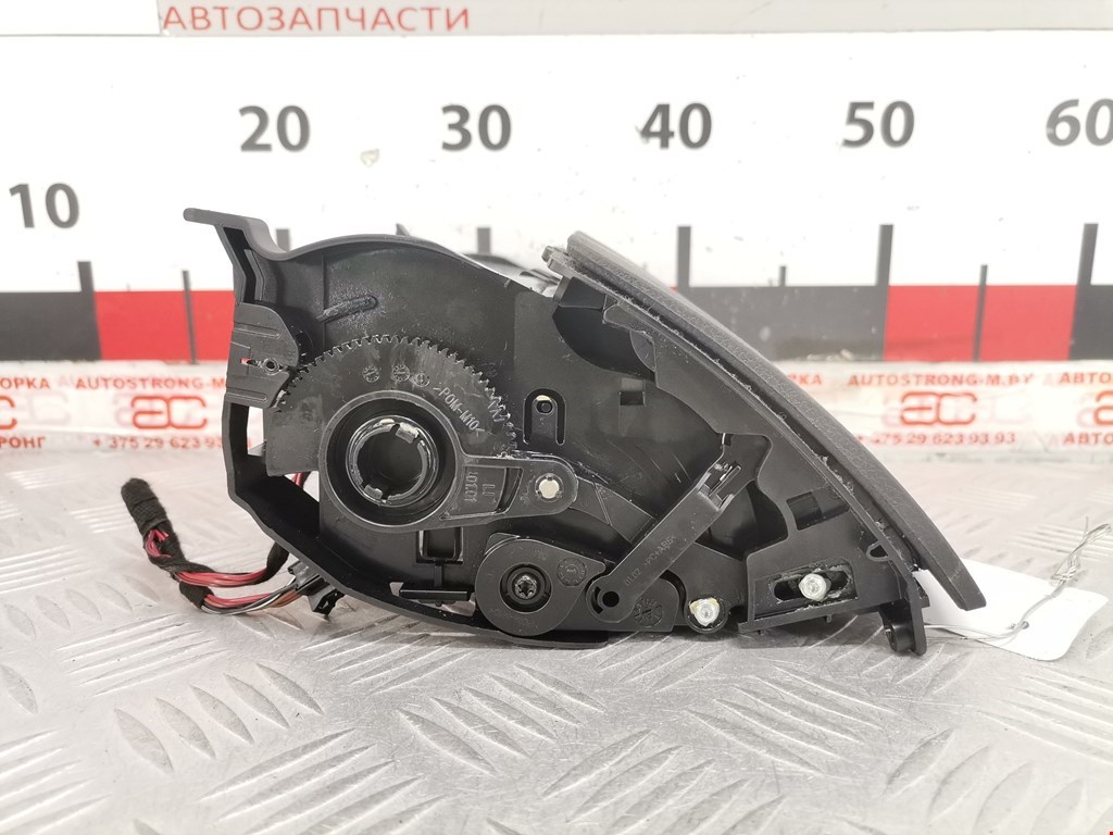 Дисплей информационный (компьютера) MERCEDES-BENZ C-Class C-klasse W204 2007-2015