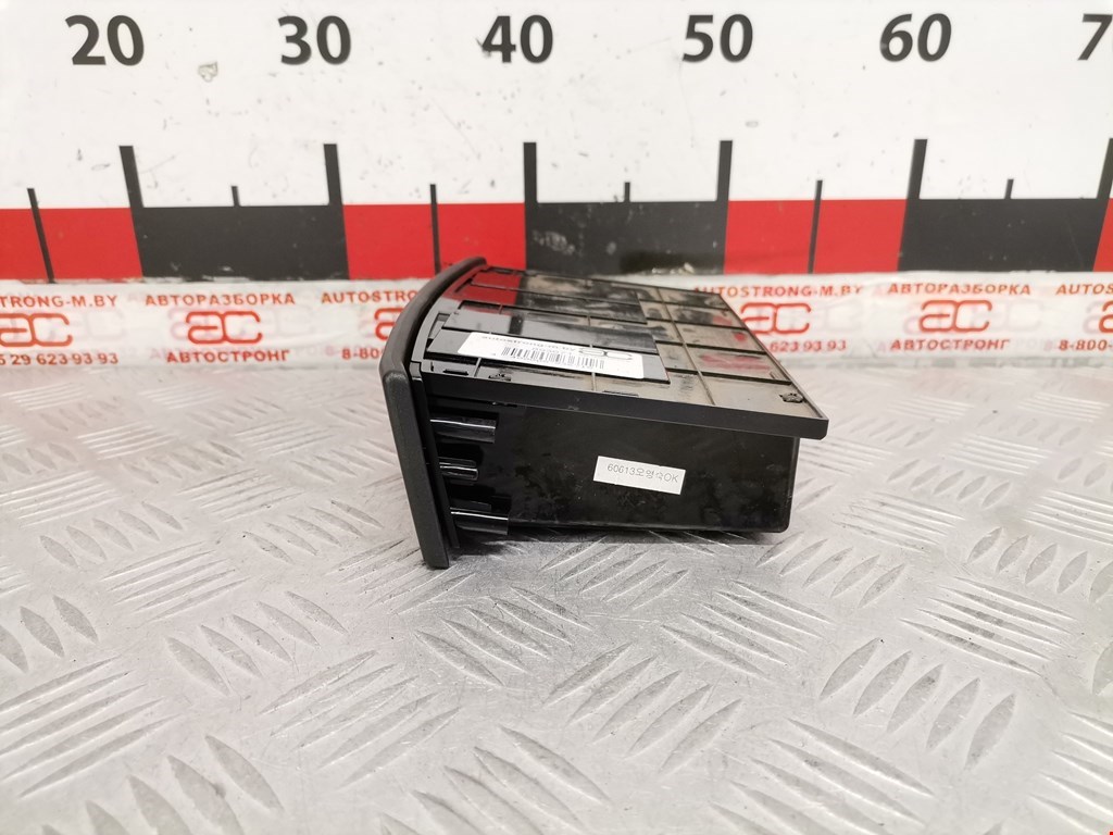 Бардачок KIA Sorento 2002-2009