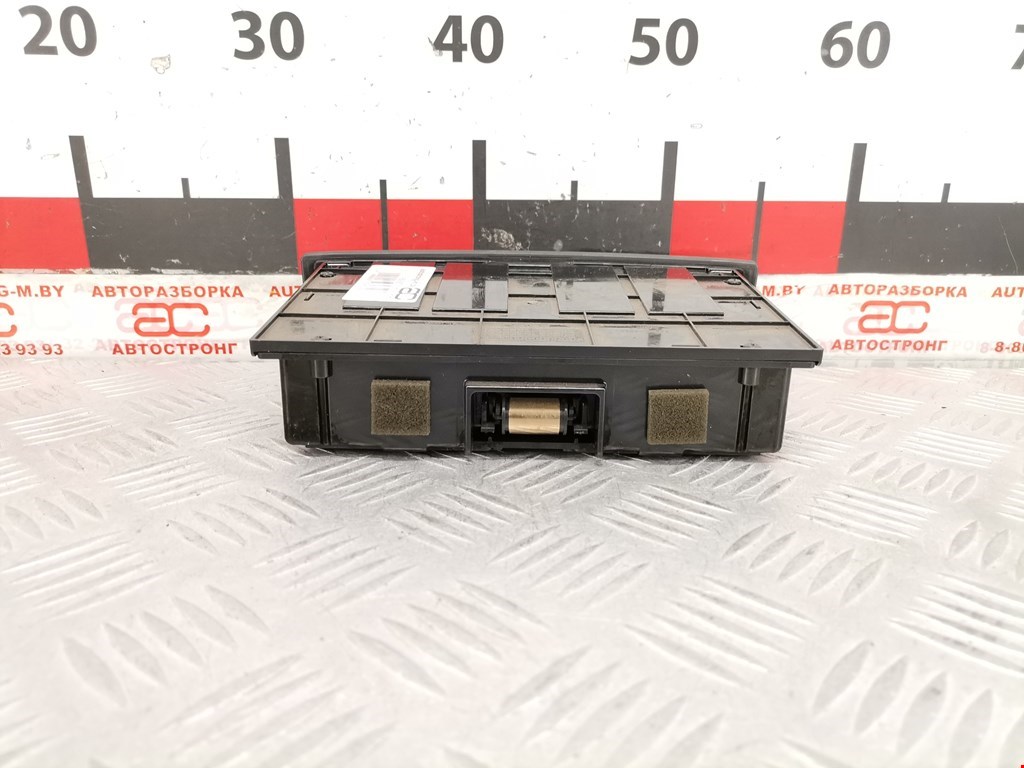 Бардачок KIA Sorento 2002-2009