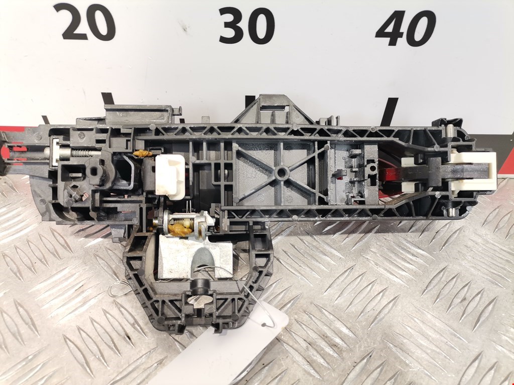 Ручка двери передней наружная левая MERCEDES-BENZ C-Class C-klasse W204 2007-2015