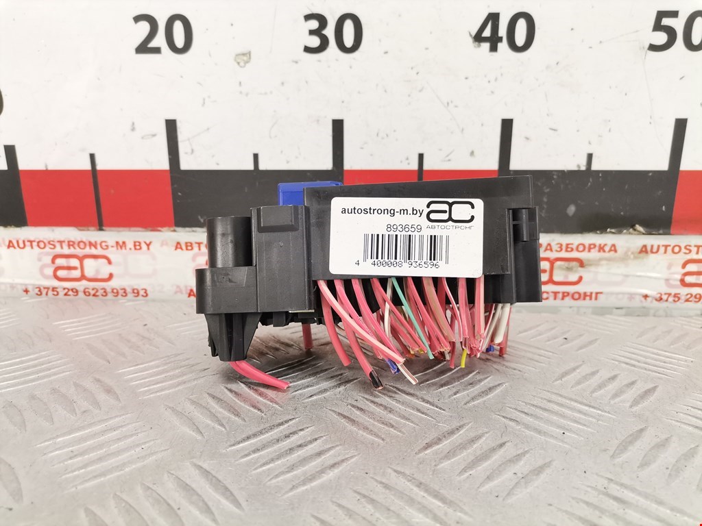 Датчик уровня в бачок омывателя RENAULT Megane III 2009-2016