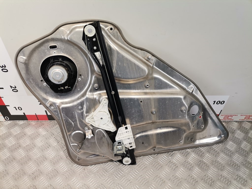 Стеклоподъемник задний правый MERCEDES-BENZ C-Class C-klasse W204 2007-2015