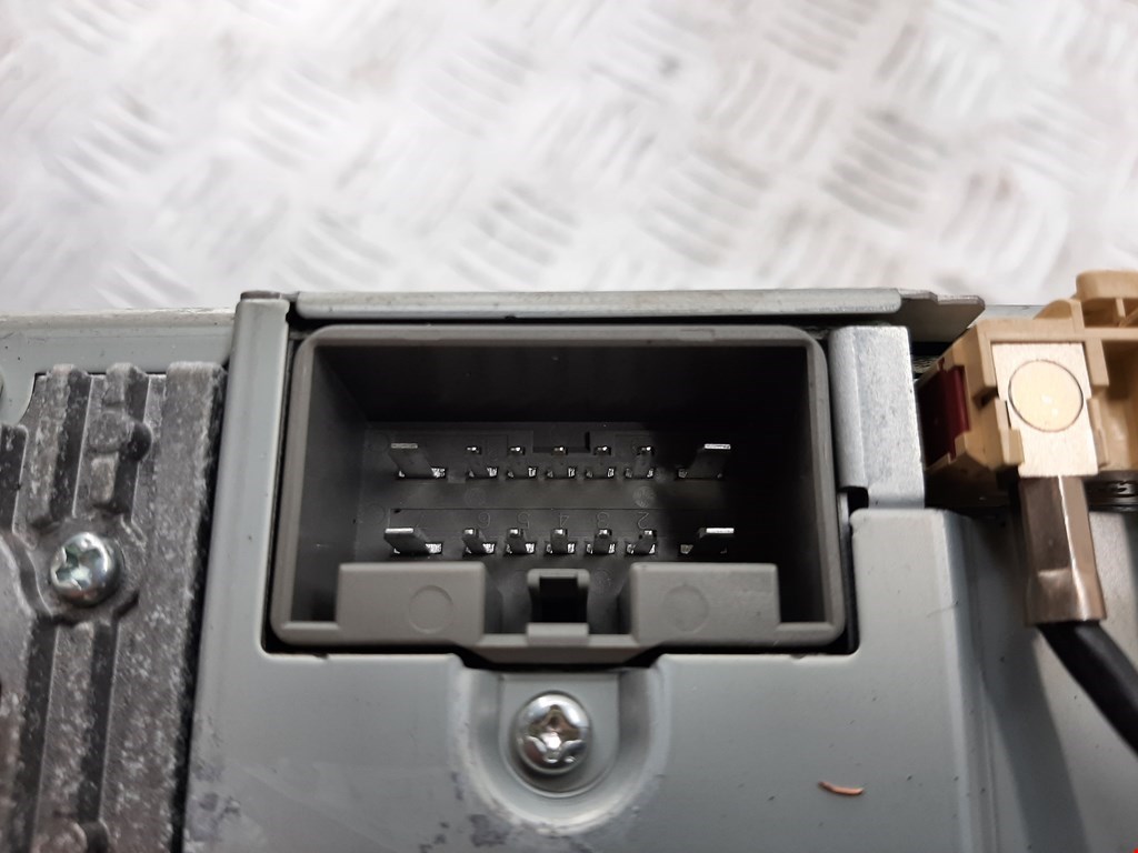 Магнитола VOLVO S40 II 2003-2012