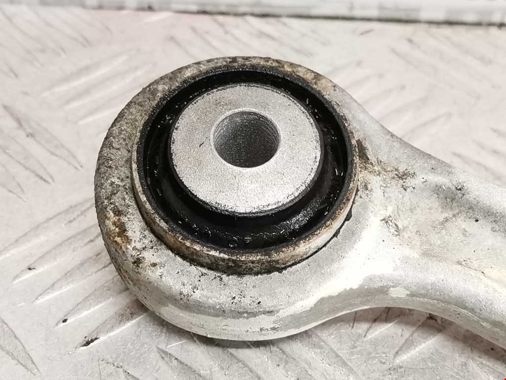 Рычаг задний правый MERCEDES-BENZ C-Class C-klasse W204 2007-2015