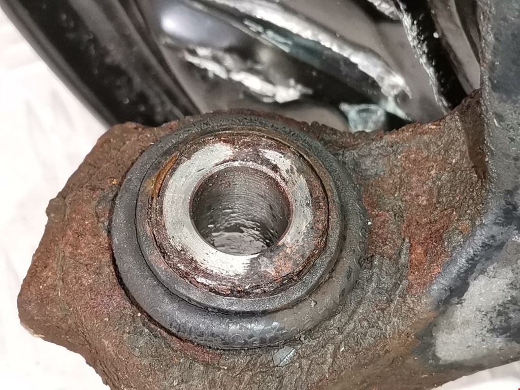 Ступица задняя правая MERCEDES-BENZ SLK-Class R171 2004-2011