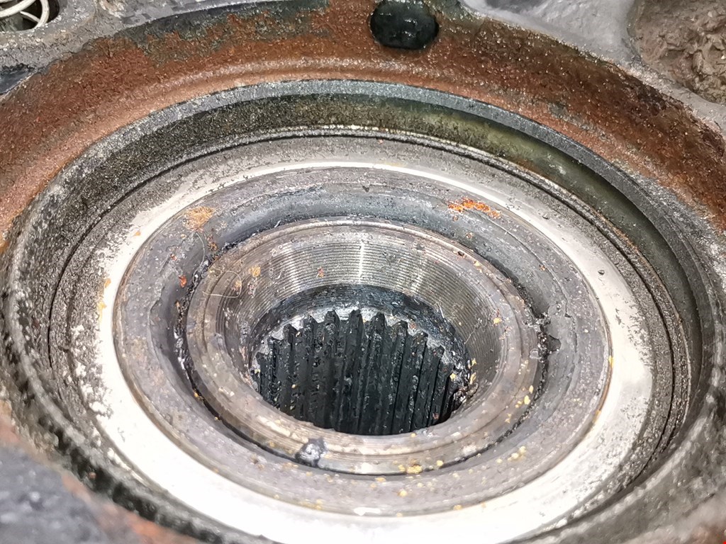 Ступица задняя правая MERCEDES-BENZ SLK-Class R171 2004-2011