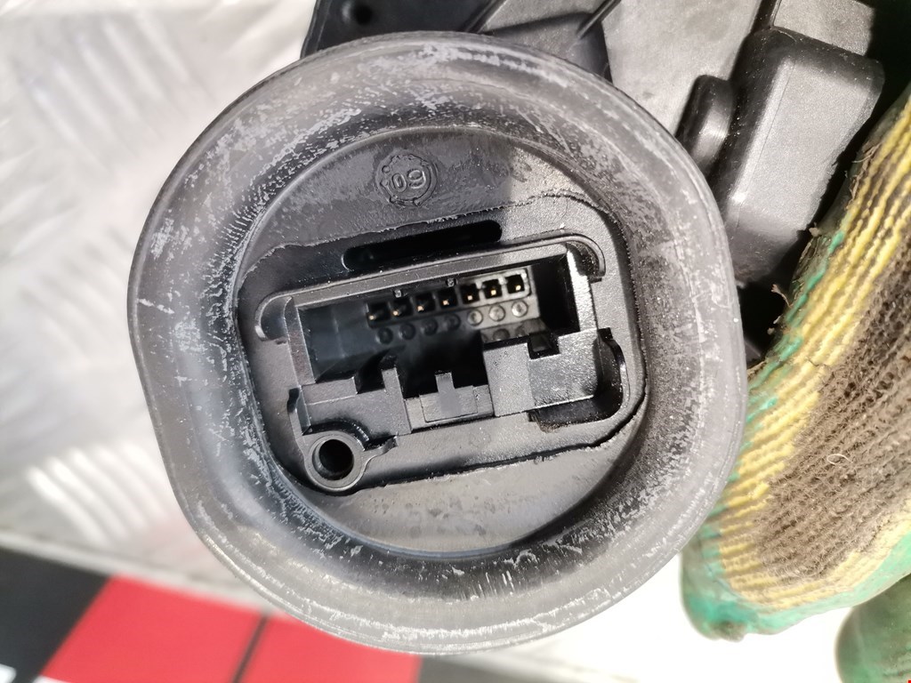 Замок двери задней правой VOLKSWAGEN Golf VI 2009-2012