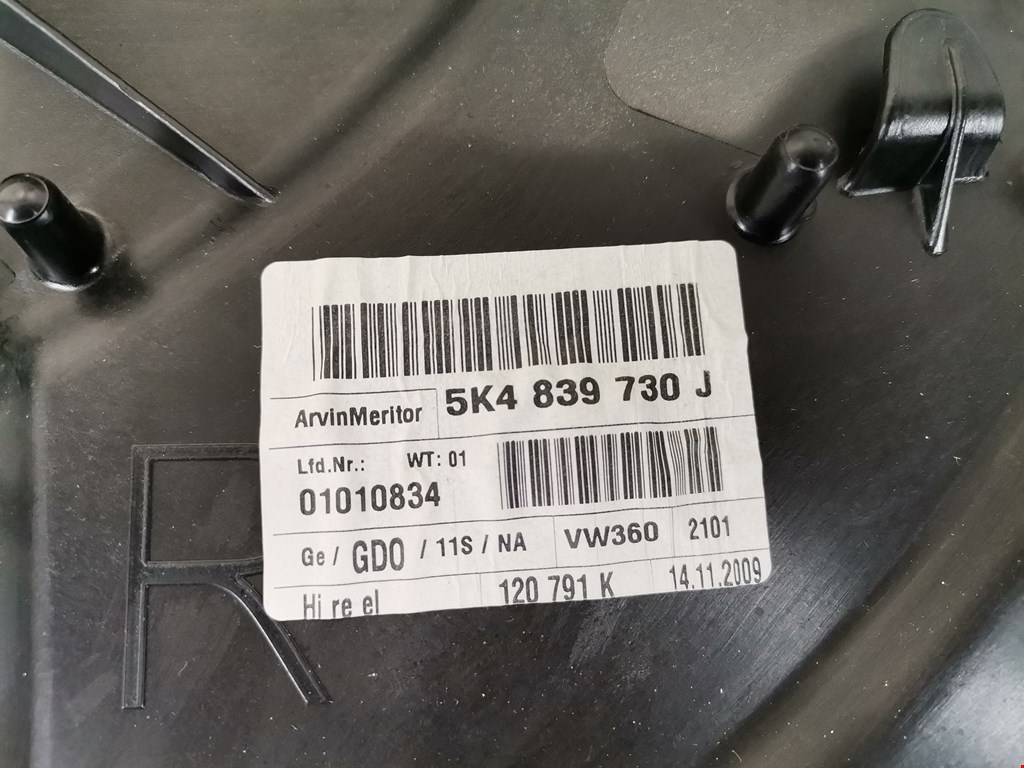 Стеклоподъемник задний правый VOLKSWAGEN Golf VI 2009-2012