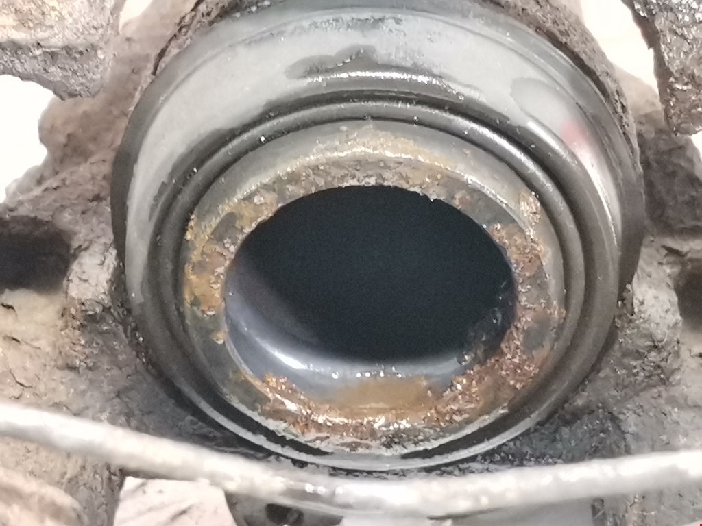 Суппорт задний правый MERCEDES-BENZ C-Class C-klasse W204 2007-2015