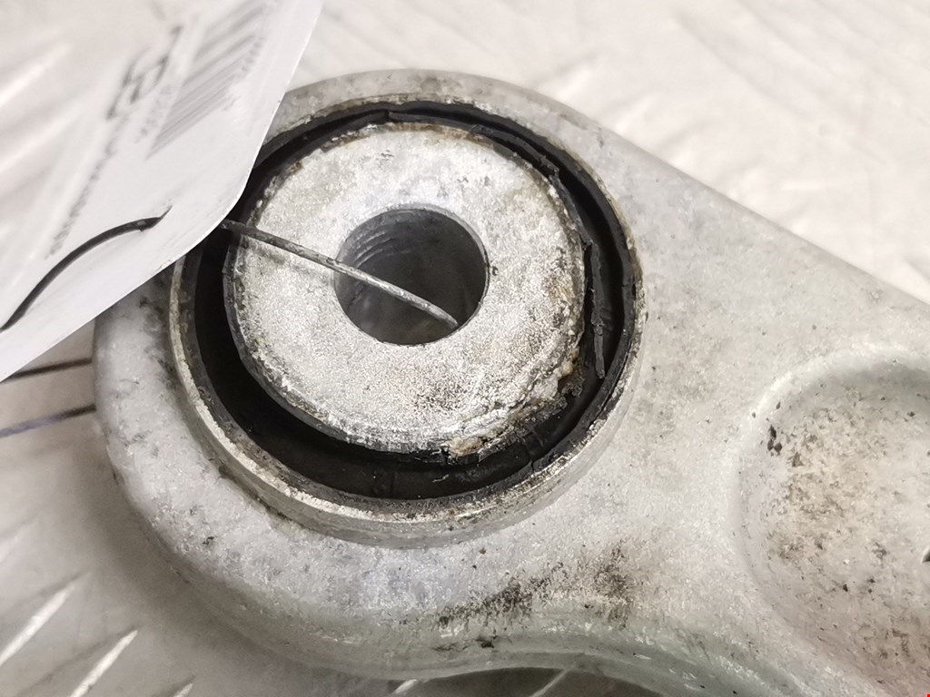 Рычаг задний правый MERCEDES-BENZ C-Class C-klasse W204 2007-2015