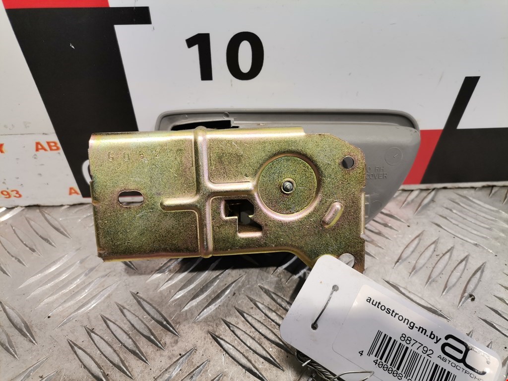 Ручка дверная передняя внутренняя правая KIA Sorento 2002-2009