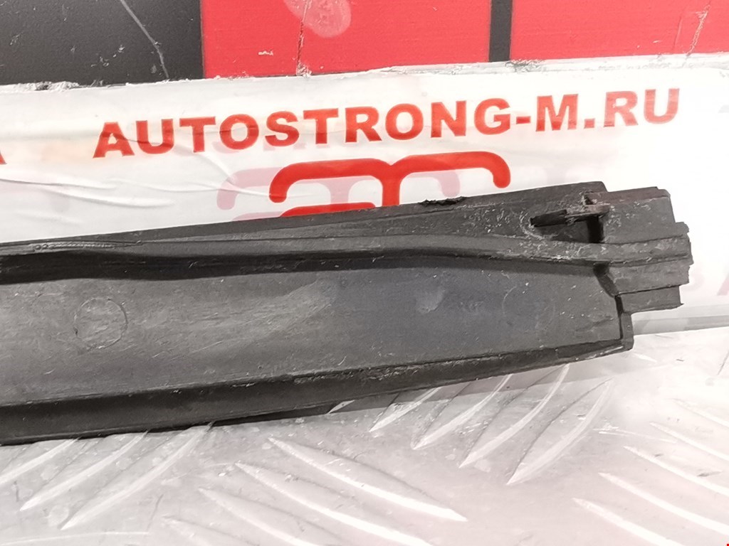 Молдинг лобового стекла OPEL Astra J 2009-2017