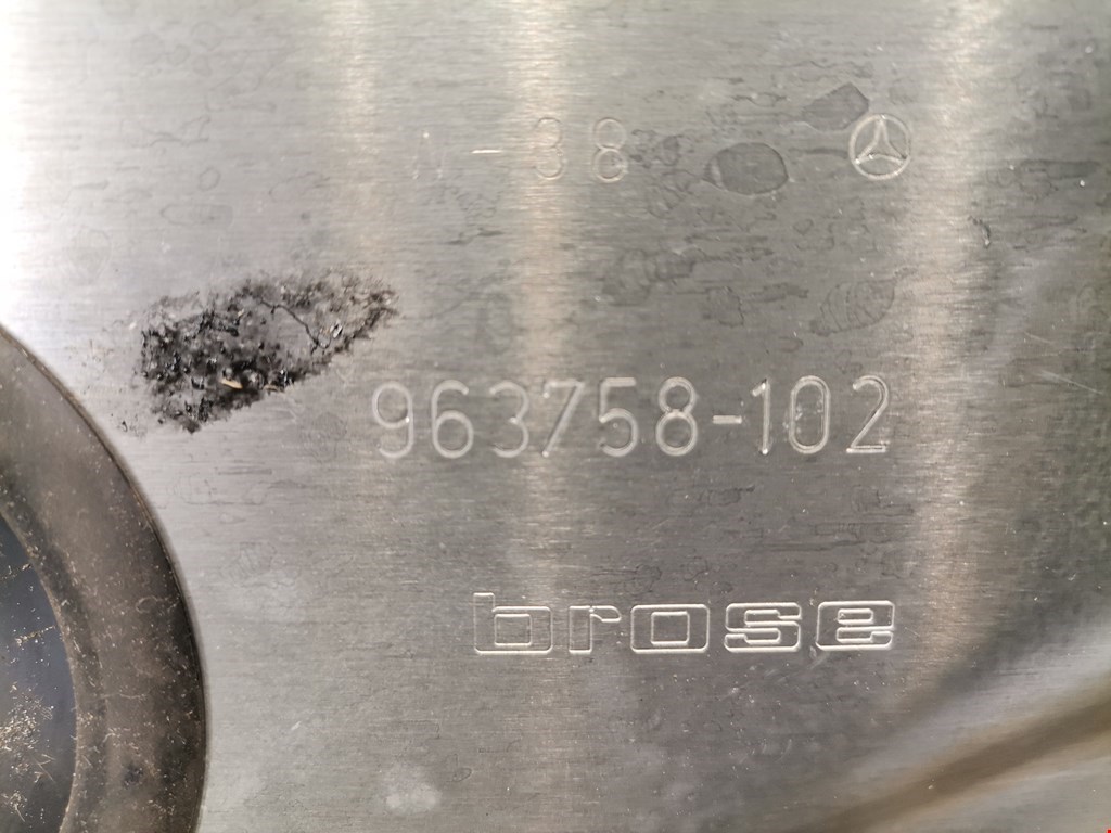 Стеклоподъемник передний правый MERCEDES-BENZ C-Class C-klasse W204 2007-2015