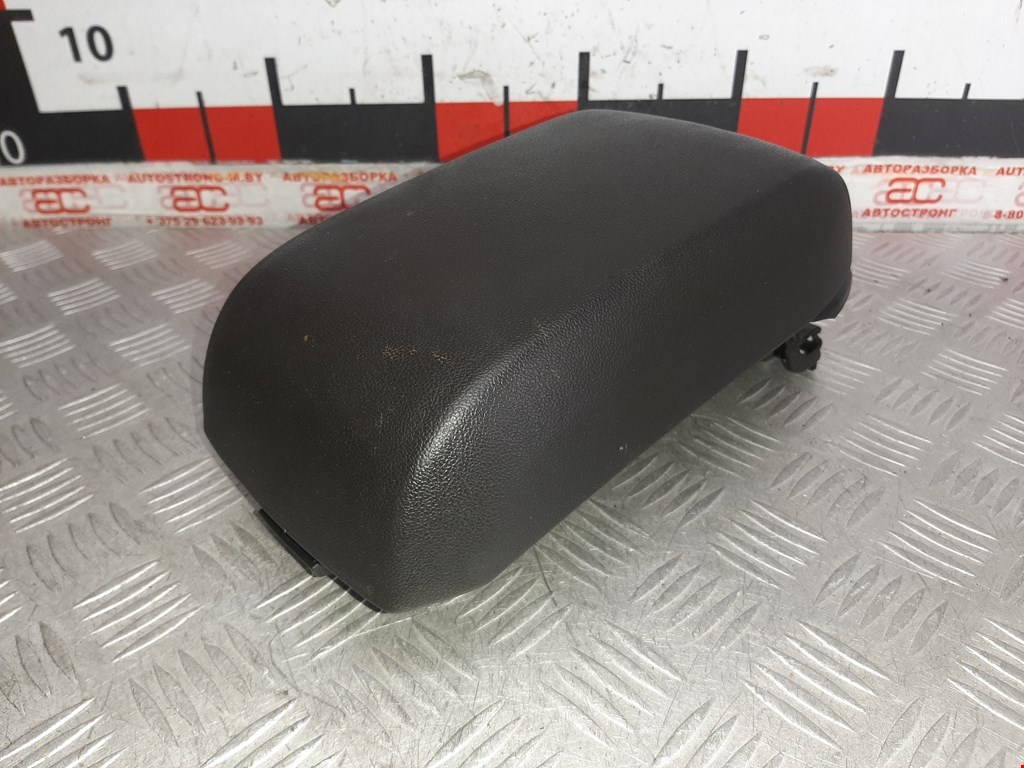 Подлокотник в салон DODGE Journey 2008-2020